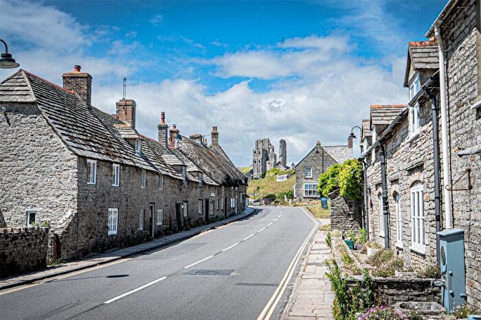 2 Bedroom Terraced House For Sale In Corfe Castle, Wareham, Dorset, BH20