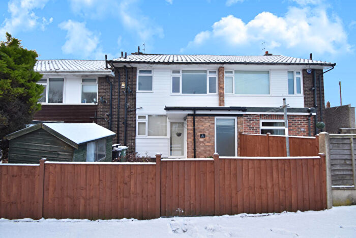 3 Bedroom Semi-Detached House To Rent In Medway Avenue, Garforth, LS25