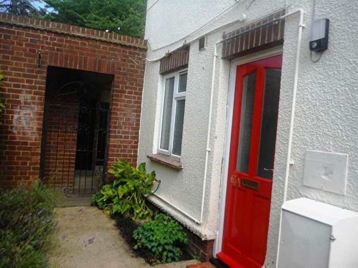 1 Bedroom Flat To Rent In Eastleigh Road, Devizes, SN10