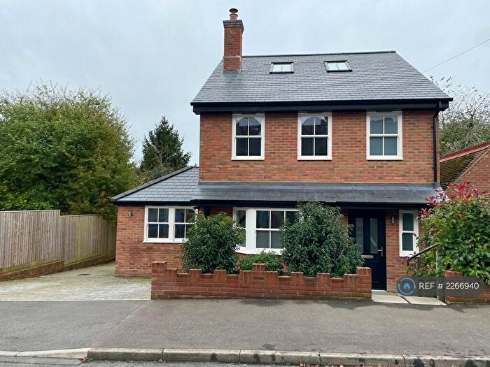 4 Bedroom Detached House To Rent In Longfield Road, Tring, HP23