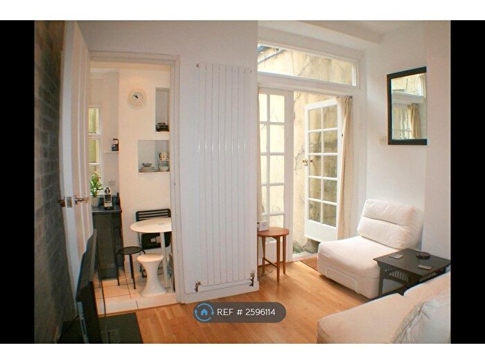 1 Bedroom Flat To Rent In Bell Street, London, NW1