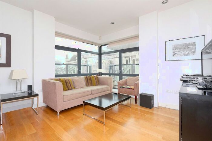 2 Bedroom Flat To Rent In Blandford Street, London, W1U