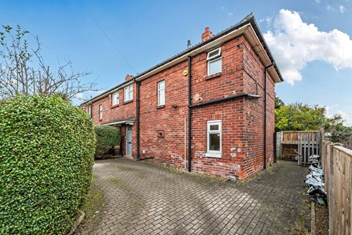 3 Bedroom Semi Detached House For Sale In Miles Hill View, Chapel Allerton, Leeds, LS7