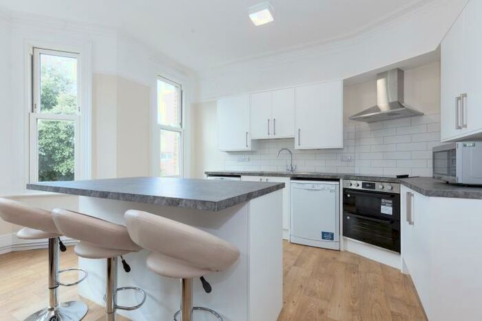 5 Bedroom House To Rent In Iffley Road, Oxford, OX4