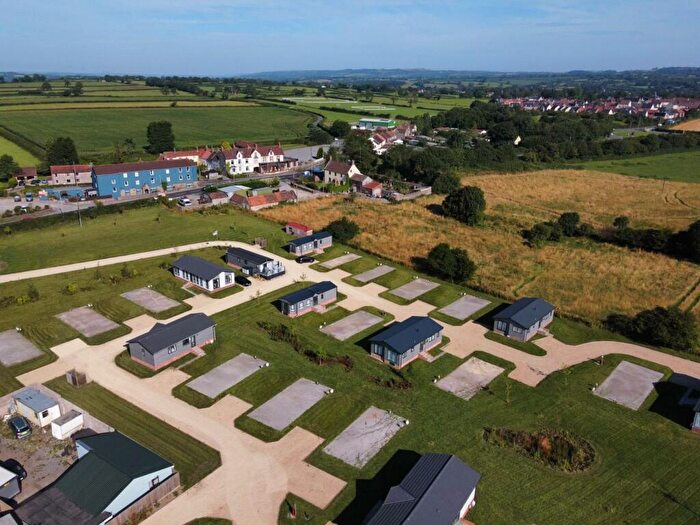 2 Bedroom Park Home For Sale In Bath & West Lodge Park, Cannards Grave, Shepton Mallet, BA4