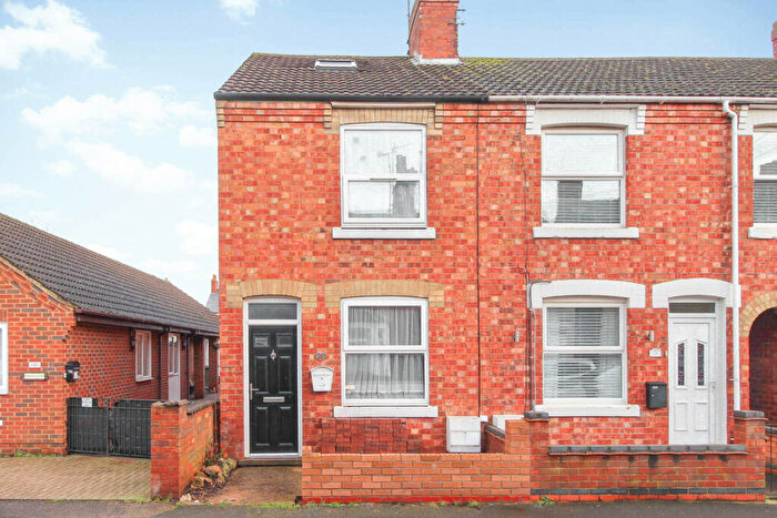 3 Bedroom End Of Terrace House For Sale In Victoria Street, Burton Latimer, Kettering, NN15