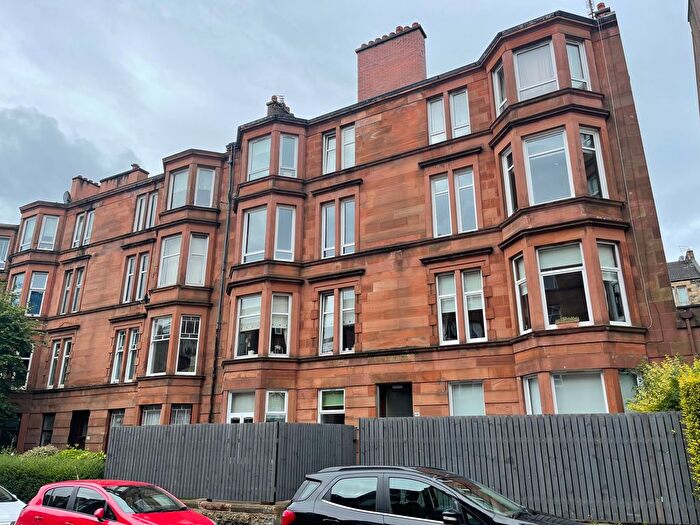 2 Bedroom Flat To Rent In Meadowpark Street, Glasgow, G31