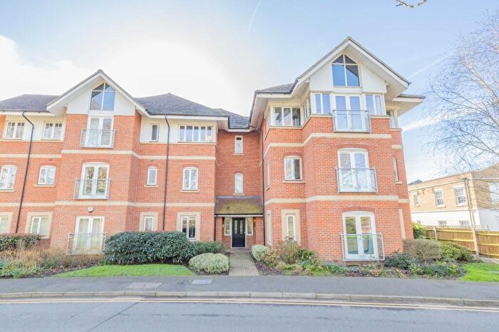 1 Bedroom Flat To Rent In Stonebridge Road, Canterbury, Kent, CT2