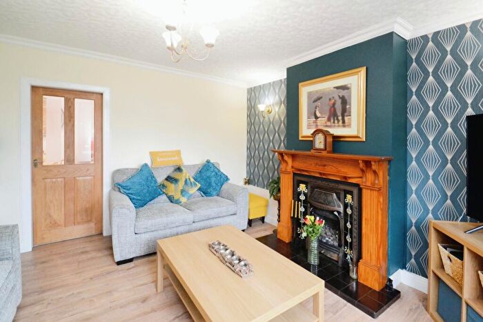 2 Bedroom Terraced House For Sale In Carrick Knowe Avenue, Edinburgh, EH12