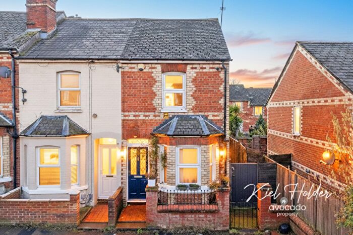 2 Bedroom End Of Terrace House For Sale In Central Reading - Henry Street, RG1