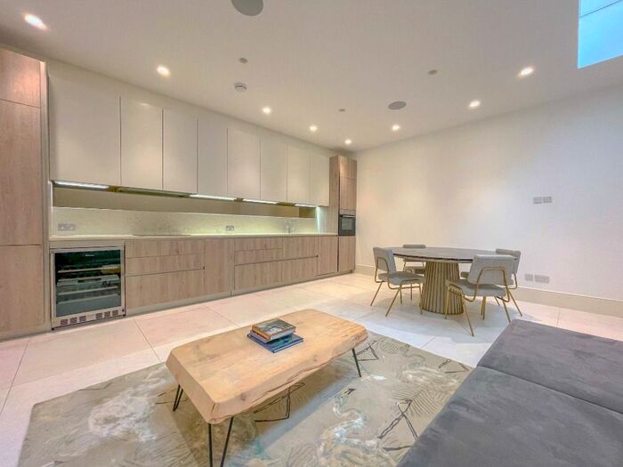 3 Bedroom Terraced House To Rent In Napier Place, Kensington, London, W14