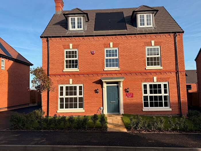 5 Bedroom Detached House For Sale In Lutterworth Road, Burbage, Hinckley, LE10