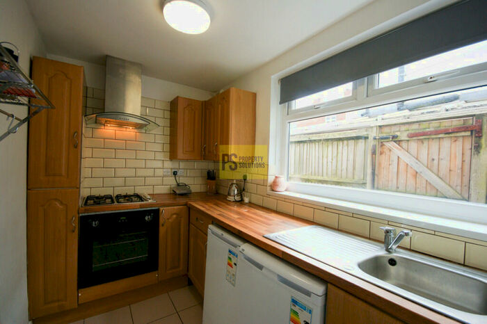 3 Bedroom Terraced House To Rent In Witton Street, Birmingham - Student Property, B9