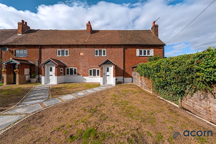 2 Bedroom Detached House To Rent In Kingsfield Cottage, Abbots Langely, WD5
