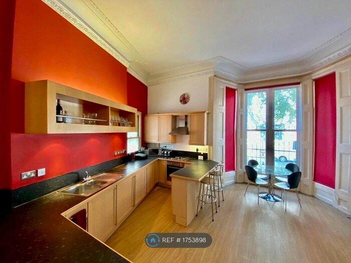 1 Bedroom Flat To Rent In Longridge Road, London, SW5
