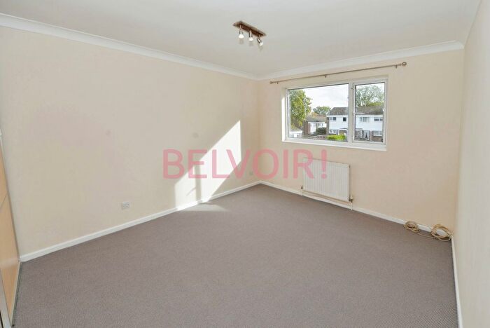 3 Bedroom Terraced House For Sale In Lewis Silkin Way, Southampton, SO16