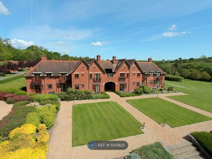 2 Bedroom Maisonette To Rent In Clockhouse Apartments, Godalming, GU8