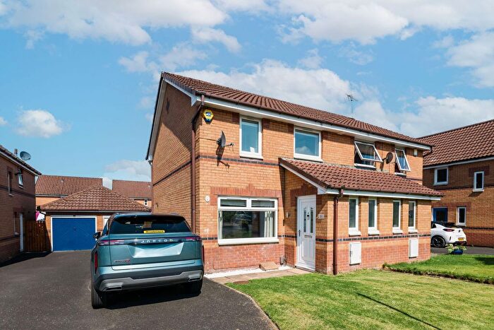 3 Bedroom Semi-Detached House For Sale In Grants Avenue, Paisley, PA2