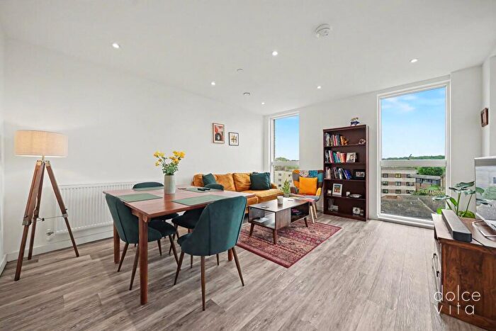 2 Bedroom Apartment For Sale In Alfred Fagon Apartments, Peckham, SE15