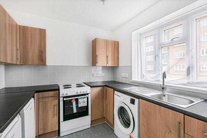 Studio To Rent In Bromley Road, Bromley, BR1
