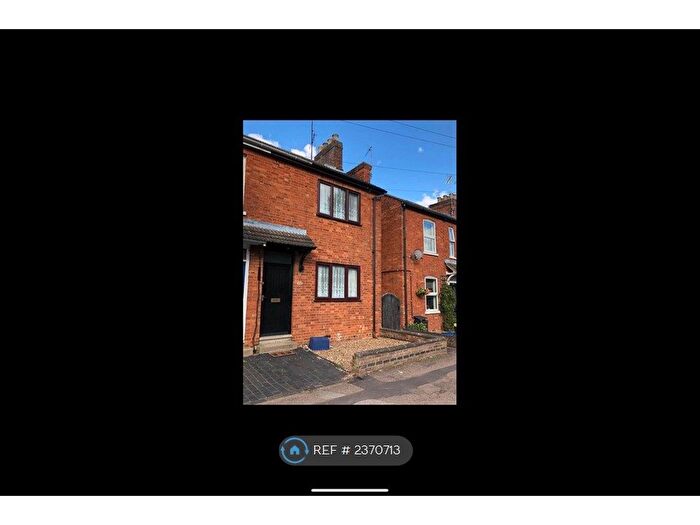 3 Bedroom Terraced House To Rent In Tickford Street, Newport Pagnell, MK16