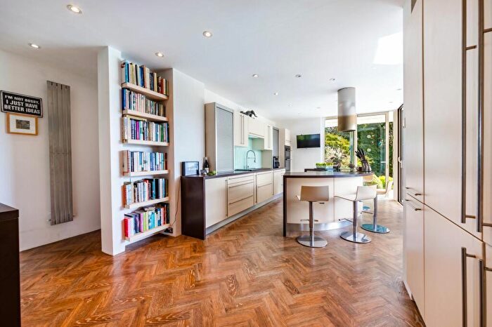 5 Bedroom Detached House For Sale In Hamsey, Lewes, BN8