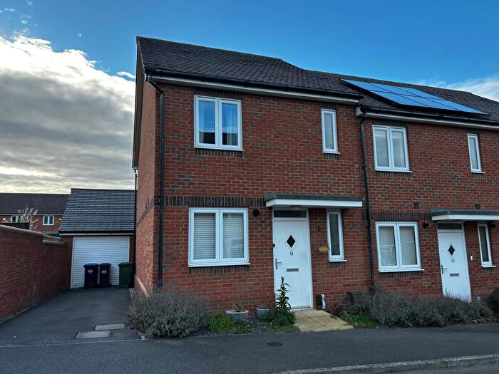 3 Bedroom Semi Detached House To Rent In Edison Drive, Rugby, CV21