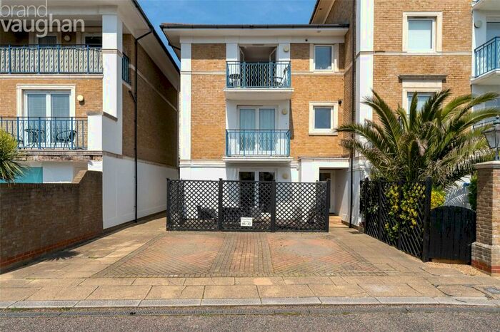 1 Bedroom Flat To Rent In Victory Mews, The Strand, Brighton, BN2