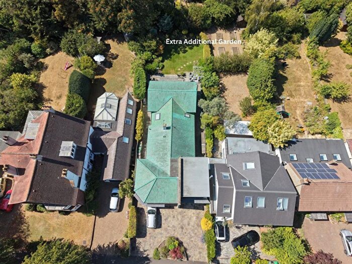 4 Bedroom Property For Sale In The Ridgway, South Sutton, SM2
