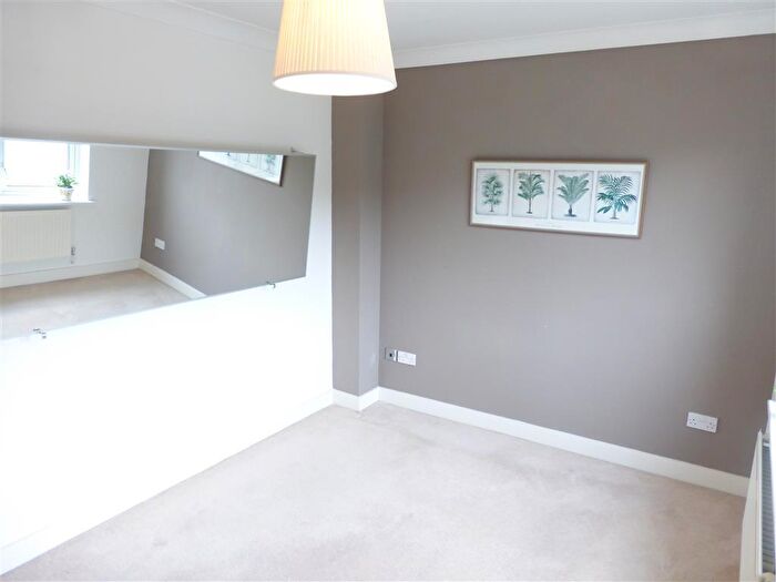 2 Bedroom End Of Terrace House To Rent In Grangemoor Court, Cardiff, CF11