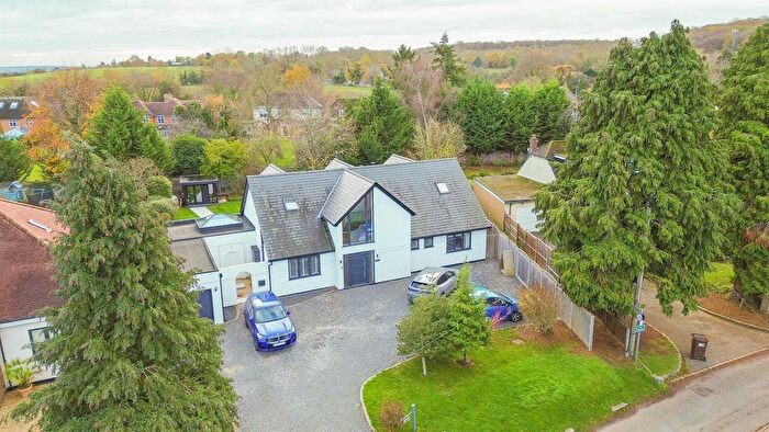 5 Bedroom Detached House For Sale In Gypsy Lane, Great Amwell, SG12