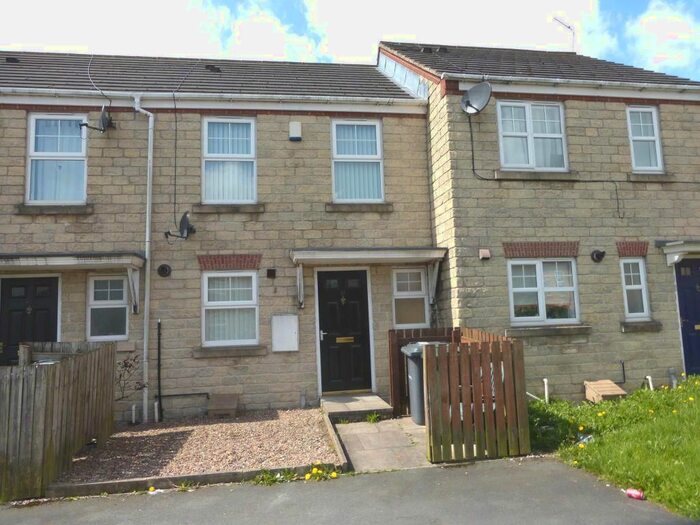 2 Bedroom Terraced House To Rent In Braine Croft, Bradford, BD6