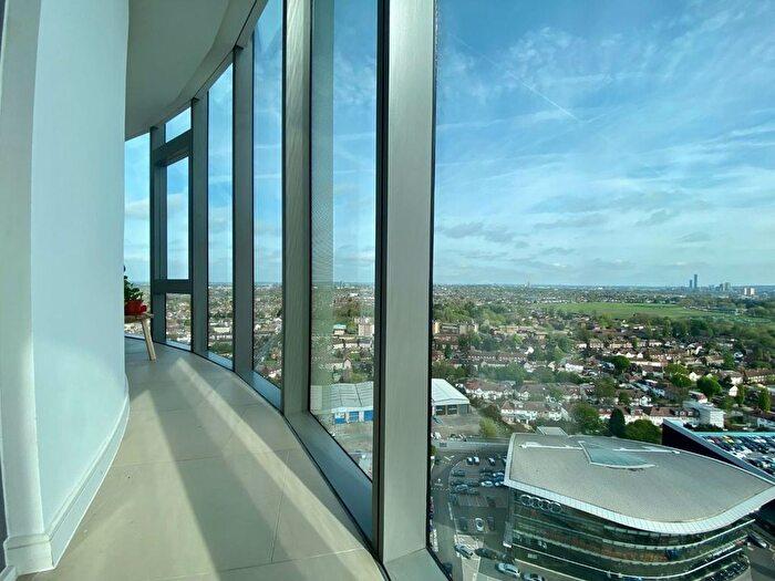 1 Bedroom Flat To Rent In Ealing Road, Brentford, TW8