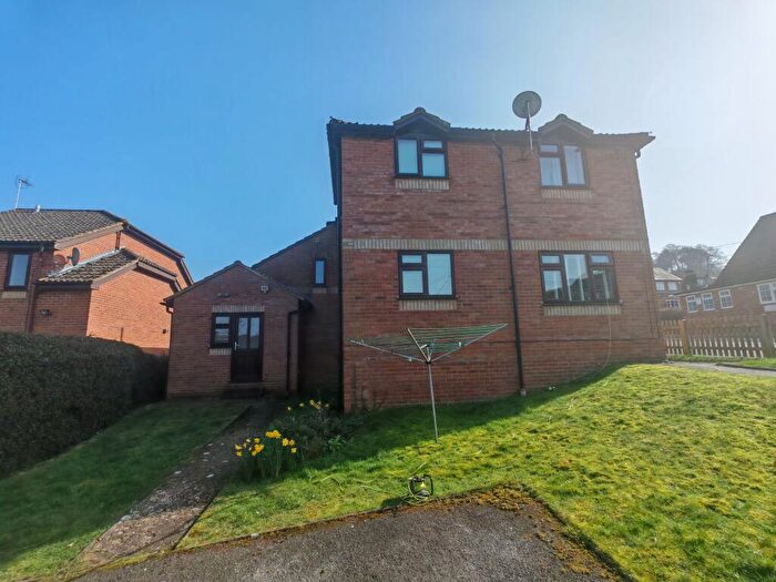 1 Bedroom Maisonette To Rent In King Street, Piddington, HP14