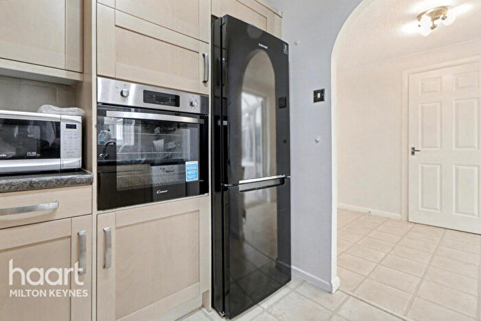 4 Bedroom Terraced House For Sale In Brill Place, Bradwell Common, MK13