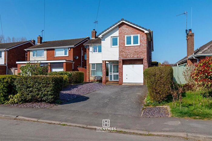 4 Bedroom Detached House For Sale In Stonebridge Lane, Long Itchington, CV47