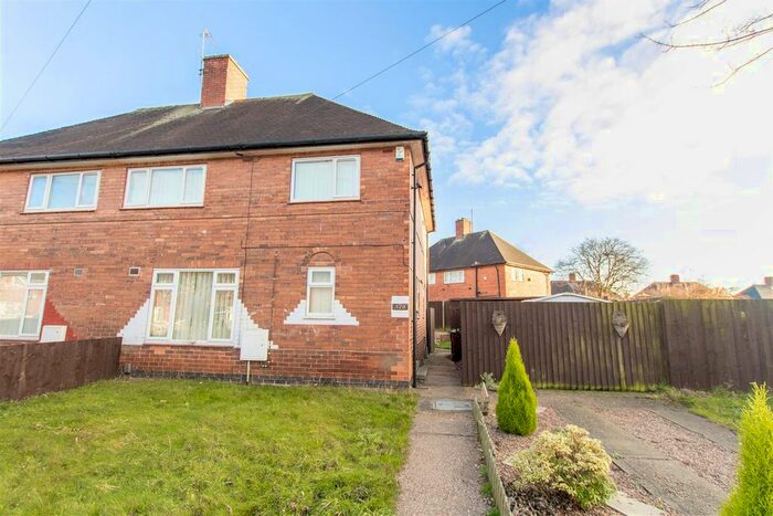 3 Bedroom Semi-Detached House To Rent In Frinton Road, Broxtowe, Nottingham, NG8