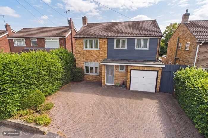 3 Bedroom Detached House For Sale In Belfield Road, Etwall, DE65
