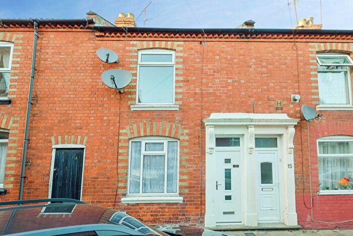 2 Bedroom Terraced House For Sale In Dunster Street, Northampton, NN1
