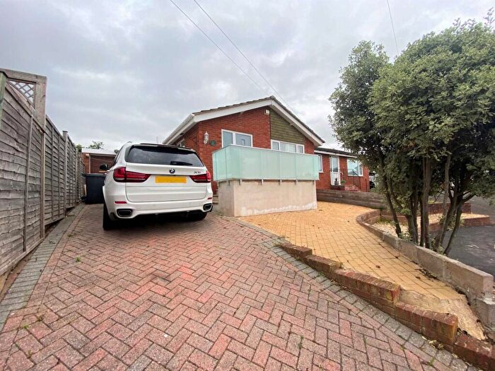 2 Bedroom Semi-Detached Bungalow For Sale In Frobisher Road, Exmouth, EX8