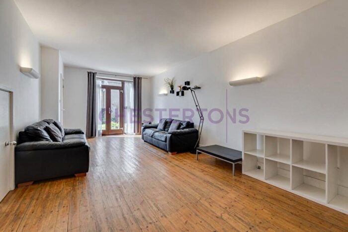 4 Bedroom House To Rent In Gillender Street, East India And Lansbury, E14