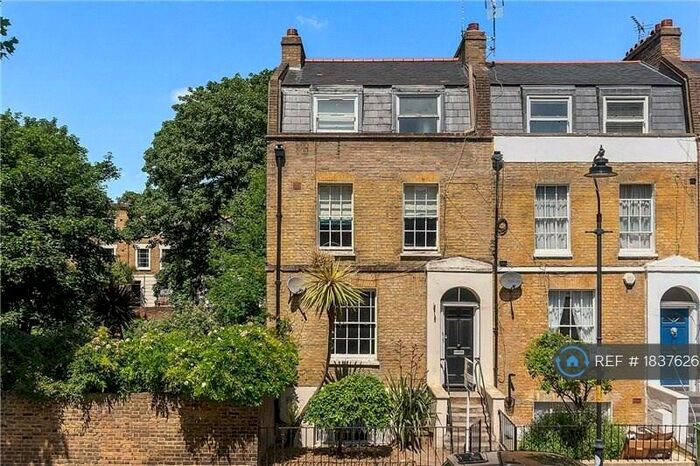 2 Bedroom Flat To Rent In Urlwin Street, London, SE5