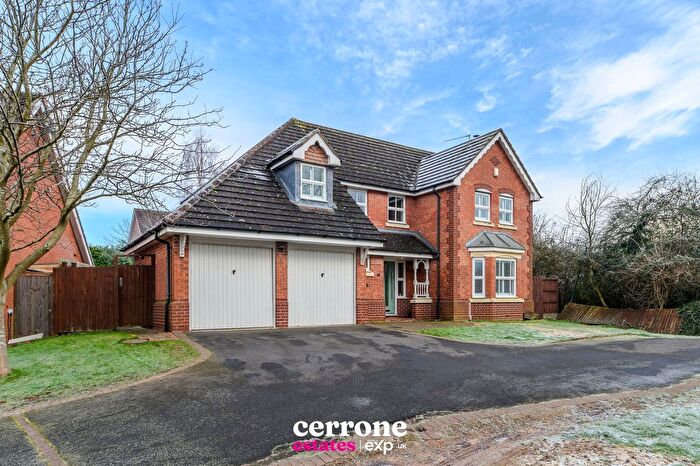 4 Bedroom Detached House For Sale In Great Hockings Lane, Webheath, Redditch, B97