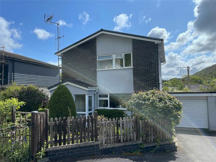 4 Bedroom Detached House For Sale In Maesyfelin, Talybont, Ceredigion, SY24