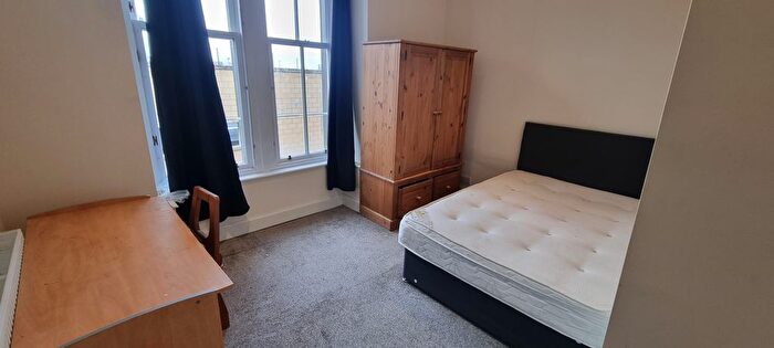 4 Bedroom Flat To Rent In Commercial Street, Dundee, DD1