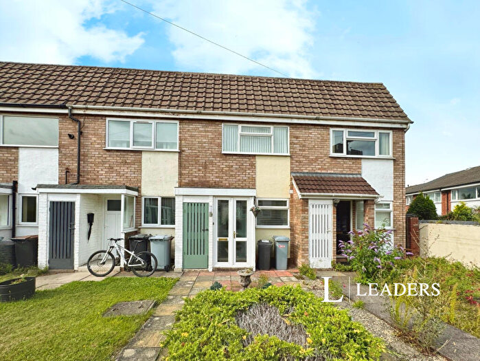 2 Bedroom Property To Rent In Greystone Park, CW1