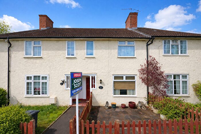 2 Bedroom Terraced House For Sale In Gervase Road, Edgware, HA8