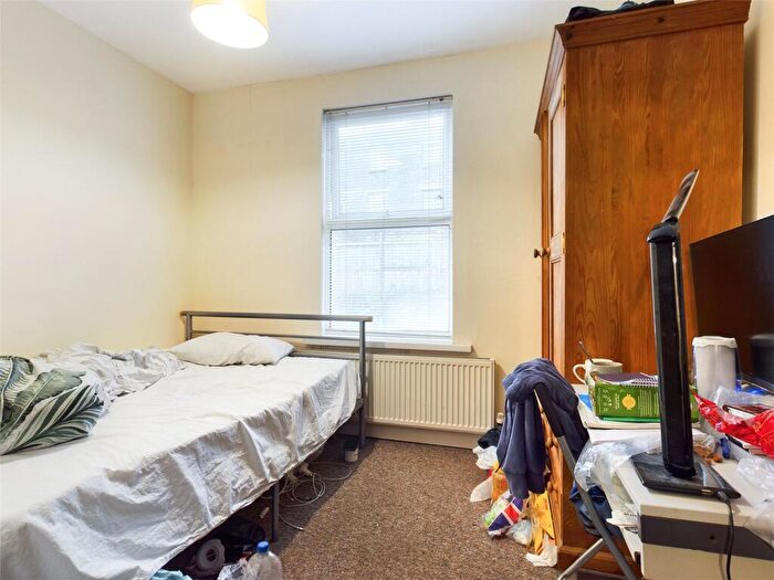 1 Bedroom Terraced House To Rent In Roedale Road, Brighton, BN1