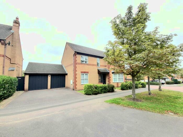 4 Bedroom House To Rent In Bowland Drive, Emerson Valley, Milton Keynes, MK4
