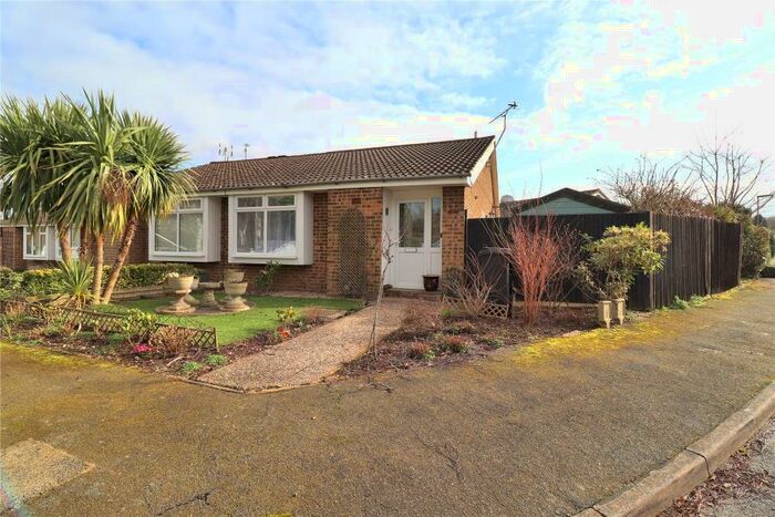 2 Bedroom Bungalow To Rent In Woking, GU21